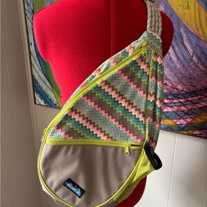 Kavu Zigzag Sling Bag - Multicolor